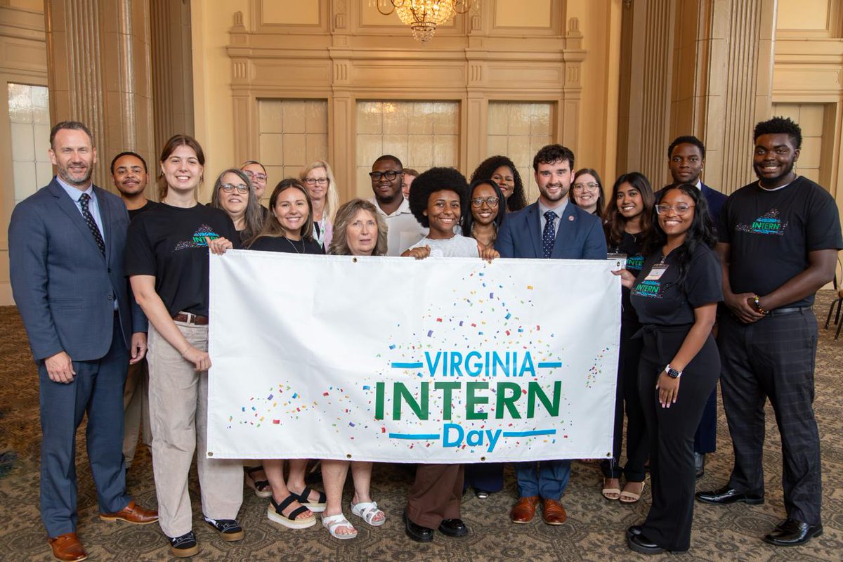 Fastechllc's tweet image. Throwback to Virginia Intern Day 2025!

Fastech joined employers &amp;amp; interns in Richmond for panels, lightning talks &amp;amp; networking—organized by @SCHEVnews

Internships are a vital path for future careers, and we’re glad to take part.

#VirginiaInternDay #InternshipPrograms #Fastech