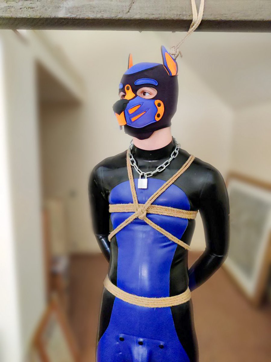 had a bit of fun with <a href="/willxx_knk/">Willxx</a> ;)

anyone need a drool hound?