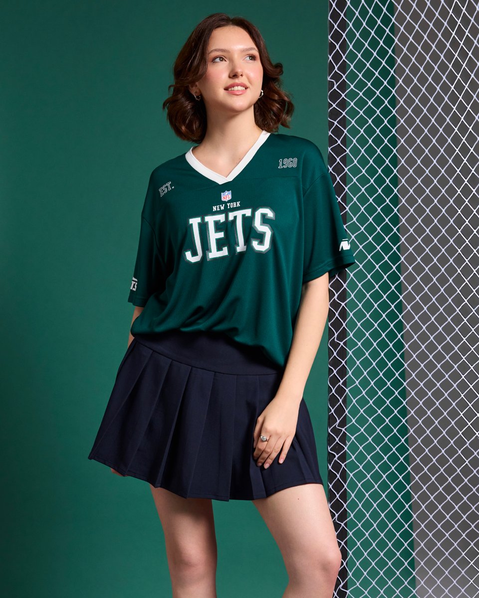 maxfashionMENA's tweet photo. Because “back to campus” is just code for “back to showing off your low-key sporty aesthetic”.

#MaxFashion #MyMaxStyle #BackToCampus #CampusStyle #VarsityVibes #SmartCasualLooks #StyleOnCampus 
#WhatToWearNow #EverydayElevated #ModernPrep #EffortlessStyle #BackInStyle https://t.co/5VOHIlxj4W