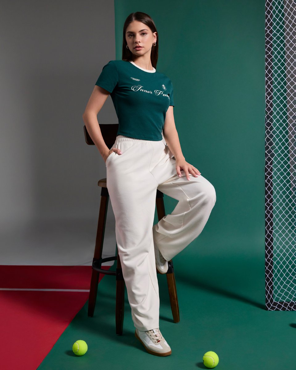maxfashionMENA's tweet photo. Because “back to campus” is just code for “back to showing off your low-key sporty aesthetic”.

#MaxFashion #MyMaxStyle #BackToCampus #CampusStyle #VarsityVibes #SmartCasualLooks #StyleOnCampus 
#WhatToWearNow #EverydayElevated #ModernPrep #EffortlessStyle #BackInStyle https://t.co/5VOHIlxj4W