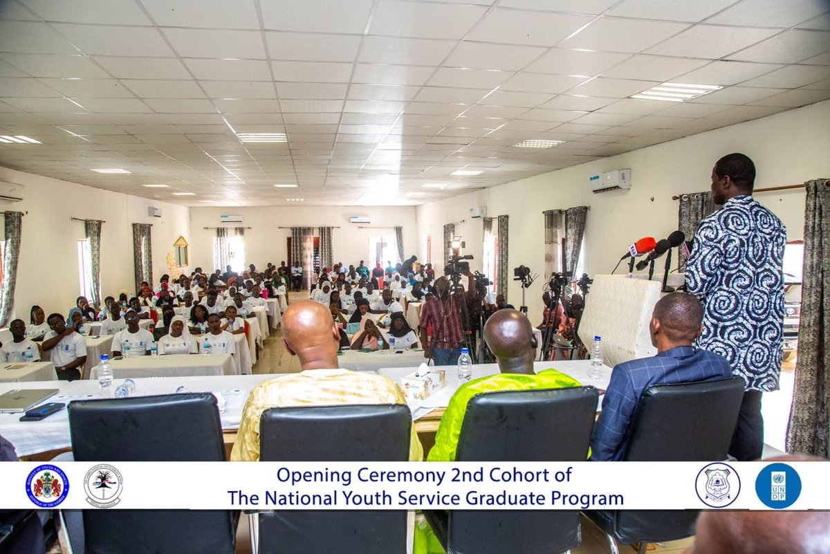 100 young graduates begin a transformative journey under the National Youth Service Program! 🇬🇲
A year of paid internships, skills training &amp; nation-building awaits—preparing them for jobs, leadership &amp; citizenship. 

#GambiaYouth #NYSS