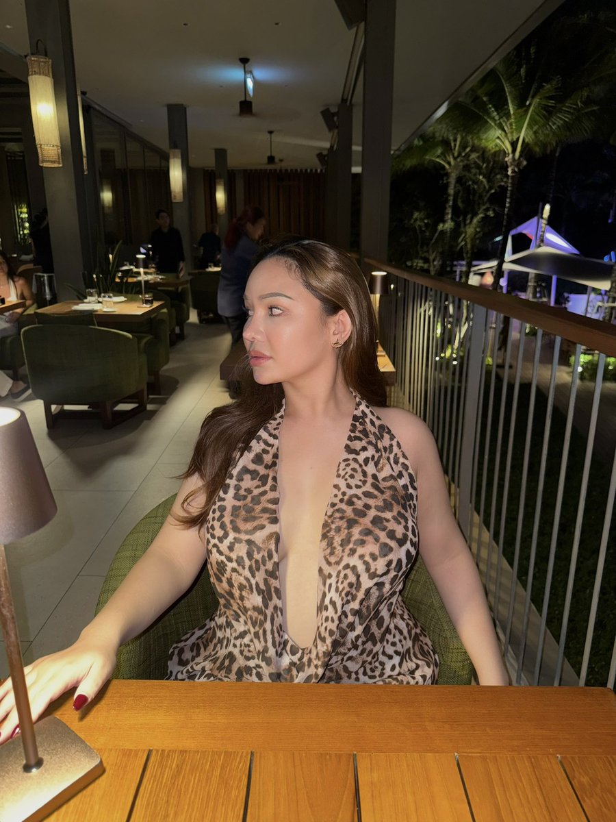 Pimrosejub's tweet photo. Hello Phuket ❤️ #phuket #zumaphuket https://t.co/x0qX7BfjCD