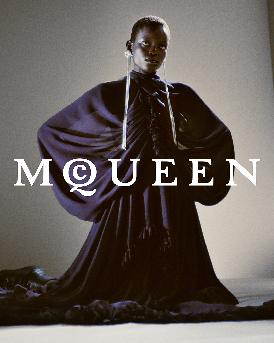 アート・デザイン・音楽 Alexander McQueen Evolution Alexander McQueen Lunar New Year Capsule Release | Hypebae