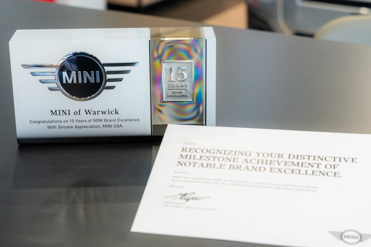 MINI_Warwick's tweet image. Cheers to 15 years of excellence! 🎉 Congratulations to our amazing team at MINI of Warwick for delivering top-notch service and passion every step of the way. Here's to many more! #MINI #MINIOfWarwick