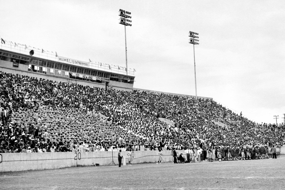 Institute for Citizens & Scholars (@ctzns_schlrs) on Twitter photo Think homecoming is just about football and floats? 🏈
Its roots go much deeper. The tradition started in #HigherEd, with HBCUs hosting gatherings for "survival" long before other colleges branded it as "homecoming."
Check out more in <a href="/readersdigest/">Reader's Digest</a>: buff.ly/fyezzUH Think homecoming is just about football and floats? 🏈
Its roots go much deeper. The tradition started in #HigherEd, with HBCUs hosting gatherings for "survival" long before other colleges branded it as "homecoming."
Check out more in <a href="/readersdigest/">Reader's Digest</a>: buff.ly/fyezzUH