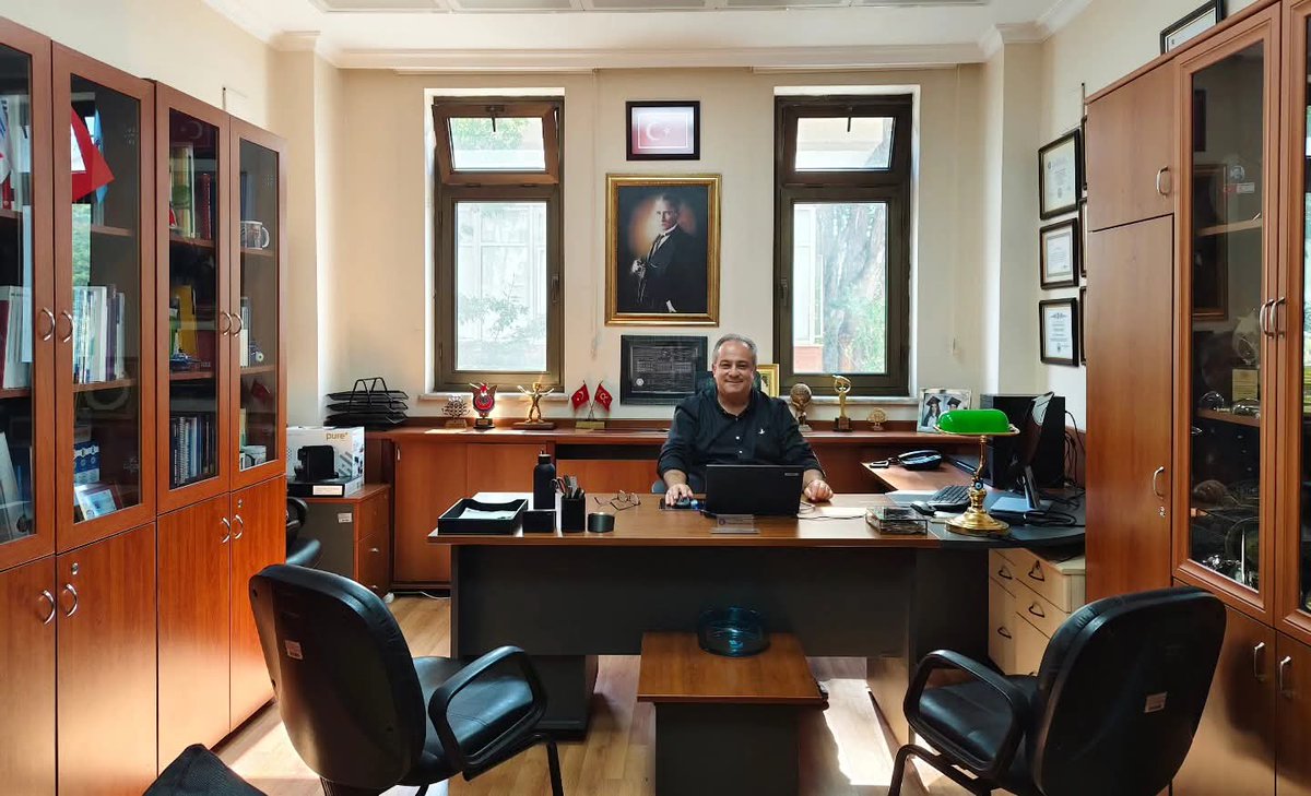 Prof. Dr. Mustafa Necmi İlhan (@profdrmnilhan) on Twitter photo Hekimlikte 30 Yıl:
Gazi Üniversitesi Tıp Fakültesi 1995-2025...
<a href="/Gazi_Universite/">Gazi Üniversitesi</a> #GaziTıp Hekimlikte 30 Yıl:
Gazi Üniversitesi Tıp Fakültesi 1995-2025...
<a href="/Gazi_Universite/">Gazi Üniversitesi</a> #GaziTıp