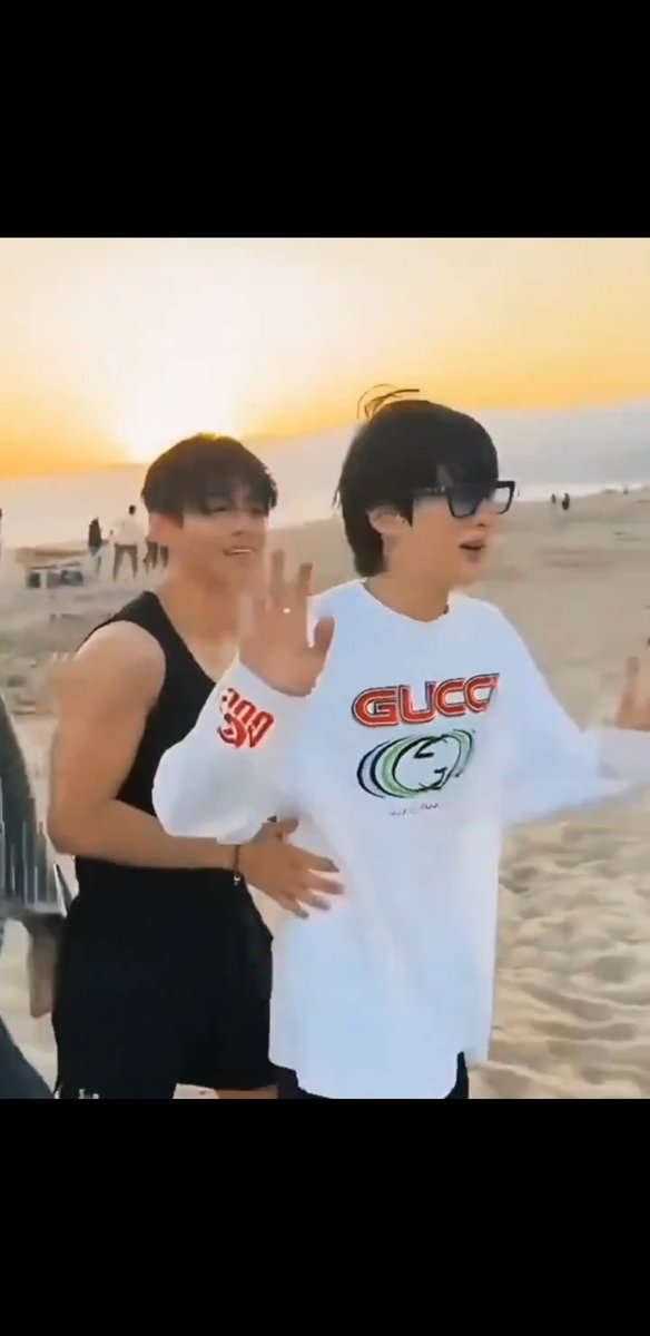 yoongitata_'s tweet photo. You know taejin ate when ppl start calling them fanservice. Go taejin go!🤭 https://t.co/qEvJGXs1cr