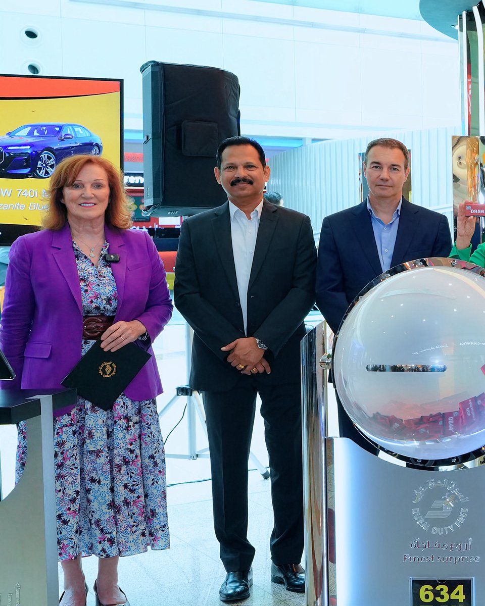 DubaiDutyFree's tweet photo. So, what does it take to win a #MillionDollars? 💸
Pradeep Chalatan and his colleague know the answer! After more than 10 years of participating in the Dubai Duty Free Millennium Millionaire promotion, they shared a ticket - and just won US$1 million together. A dream come true, this win will secure their families’ futures and celebrate years of hope, patience and teamwork ✨