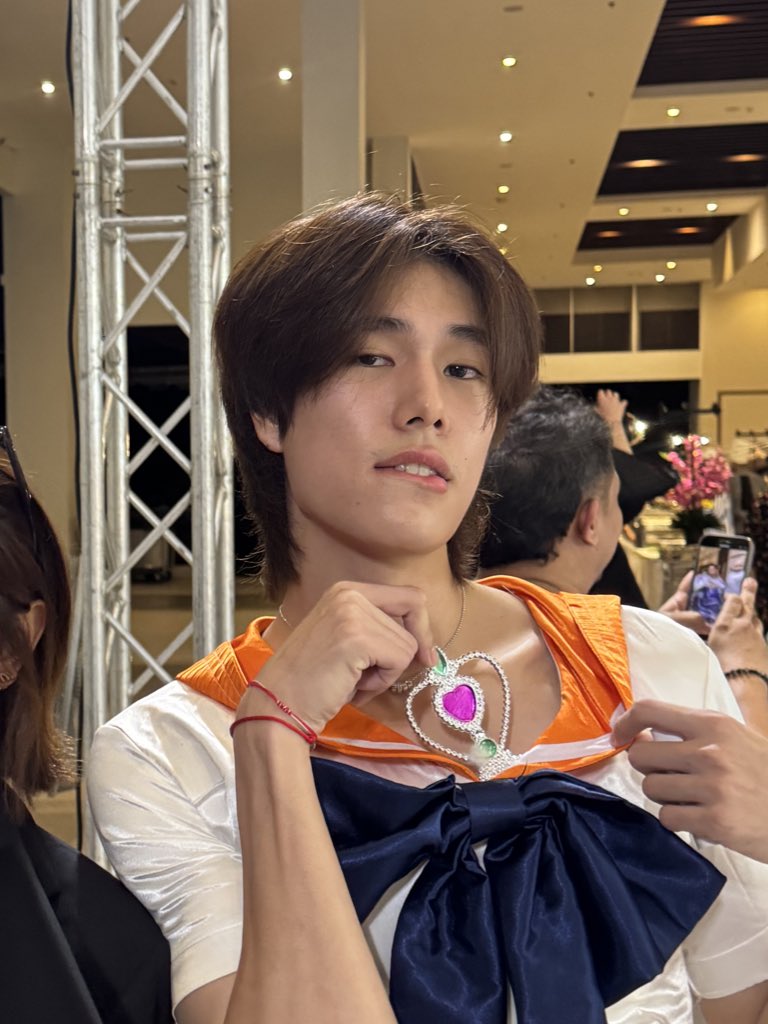 จญ 🦌࿐ tweet media