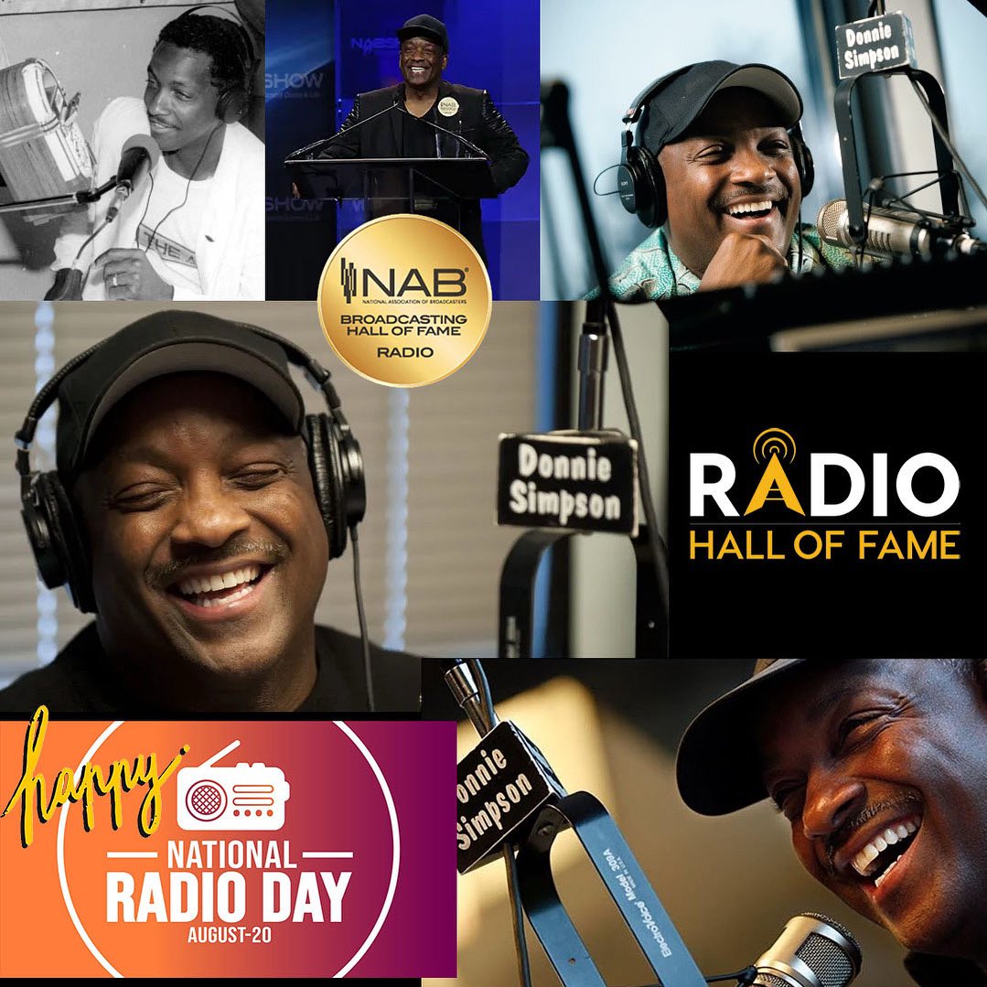 Happy #nationalradioday📻
