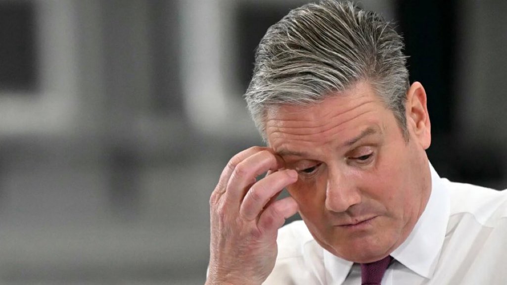lyncey 🇬🇧 yorkshire 💋 (@lyncey_gilbe) on Twitter photo I actually believe we have a mental case running the country!!! Not joking at all! <a href="/10DowningStreet/">UK Prime Minister</a>
This is very worrying I actually believe we have a mental case running the country!!! Not joking at all! <a href="/10DowningStreet/">UK Prime Minister</a>
This is very worrying