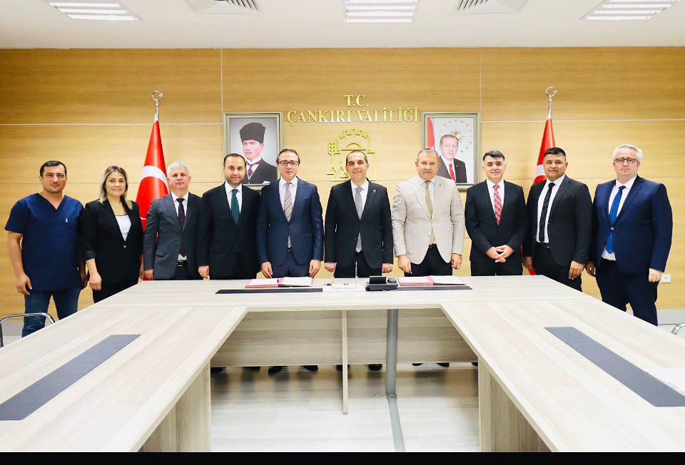 Çankırı  Valimiz  Sn. M. Fırat Taşolar, AK Parti İl Başkanı Sn. Koray Erdoğan, Ziraat Bankası Ankara Bölge Başkanı Sn. Ali Kırbaş, Tarım ve Orman İl Müdürü Sn. Latif Candan Birliğimiz  ile Ziraat Bankası arasında "Köyümde Yaşamak İçin Bir Sürü Sebebim Var"  protokolü imzalandı.