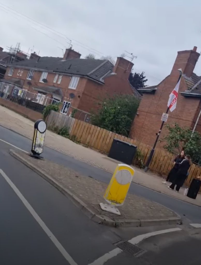 We’ve been sent photos of flags going up in Bell Farm estate in York - this is great because these are not our flags (we didn’t distribute any that say ‘England’ on). 

We urge organic and grass roots flagging and will be reaching out to Bell Farm estate to supply locals.