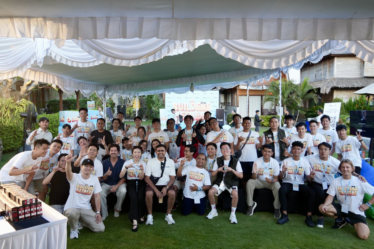 AngelHack tweet media