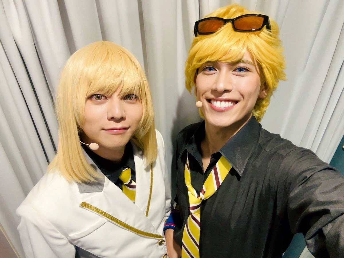daiki3714's tweet photo. 舞台「アイ★チュウ」 
～Persona/Bal masqué～
初日無事終了いたしました！！
ご来場いただきましたみなさまありがとうございました！！

やっぱり好きだし楽しいんだよなあ〜
一瞬一瞬を噛み締めてみんなで全力で楽しもうね！！

明日もよろしくです(o^^o)
初日は星夜と！！

#舞台アイチュウ https://t.co/ivvSVhVpJF