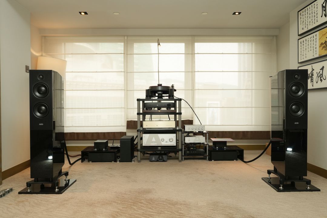 avidhifi's tweet photo. Here's a peek at our new EVO TWO speakers in the wild, following their international debut at the recent Taiwan International TAA Hi-End Audio Show 2025. #hifi 

Available to order now. More info: https://t.co/2hLwlYjAox https://t.co/CnKAGHiK7s