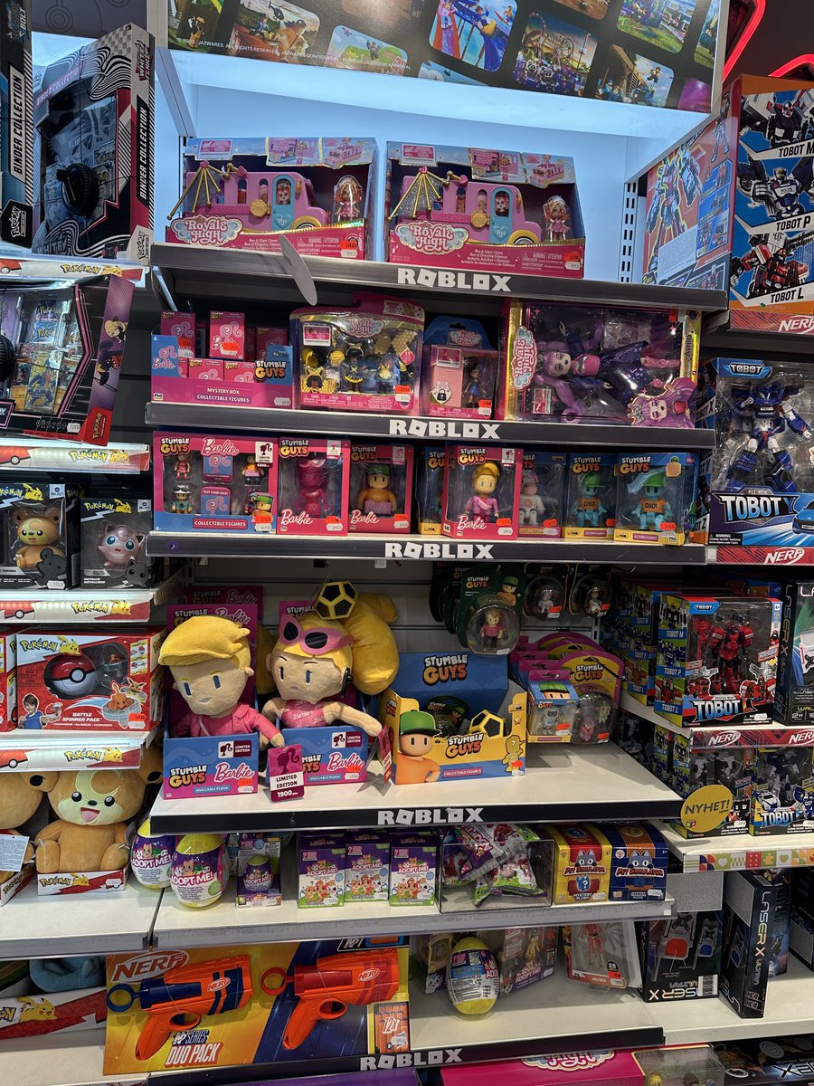 Every time I'm in the mall, I wander into a toy shop hoping that video game imperialism will have finally conquered a domain that should be a layup. Yet, despite nearly 80% of U.S. kids playing games, and almost 50% on Roblox, games occupy 5-10% of the kids' toy shelves.

It's