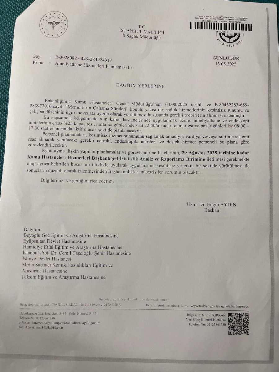 Diş hekimliğinde başlayan vardiyalı çalışma uygulamasına şimdide cerrahları eklediler. Anlaşılan o ki hekimlerin tamamının 24 saat esasına göre çalışması planlanıyor. 

Hekimlerin artık mesleğinin kutsallığına ve itibarına sahip çıkmasının zamanı gelmedi mi ???
#tabipsen