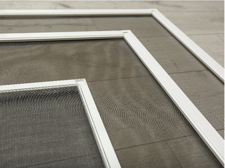 Screenmobile Corp. tweet media