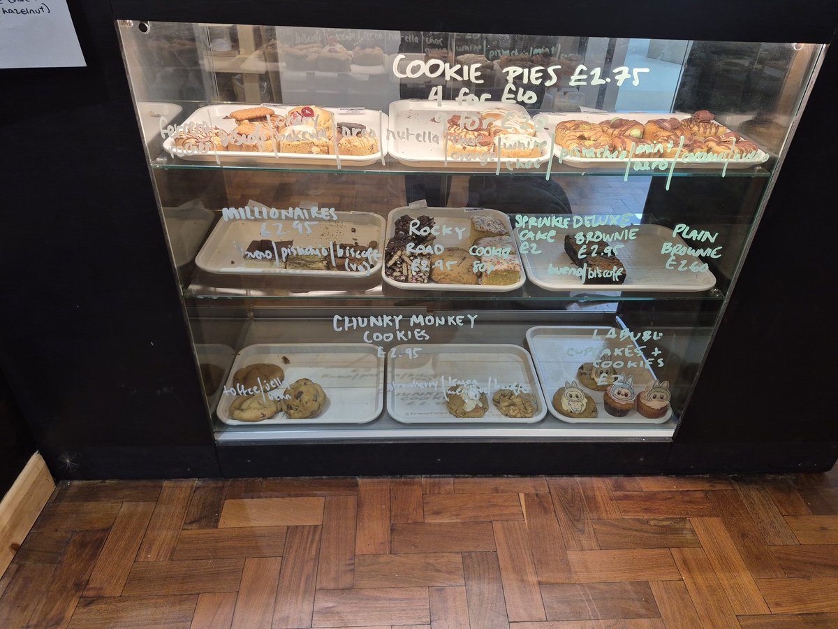 tornadotaylor28's tweet photo. Dani's Dessert Bar is now part of the shift4 family. Welcome to the team! 
@SkyTabPOS
#Shift4 #TeamFOUR #SkyTab https://t.co/I8sYH7Rq3k