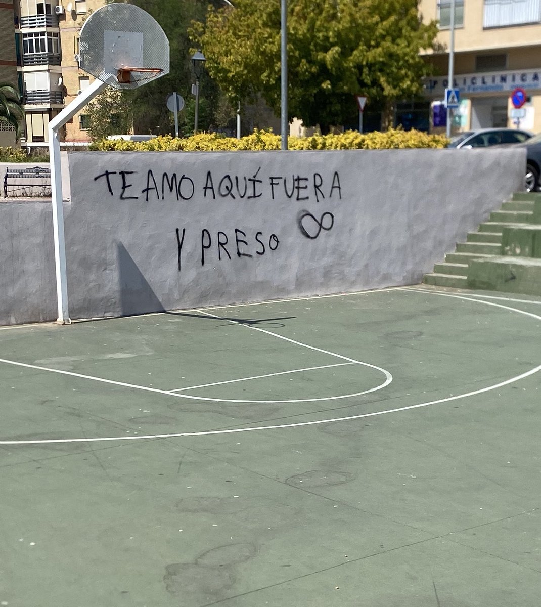 alrodry's tweet photo. Esto sería amor in-condicional? https://t.co/ASzsMJht70