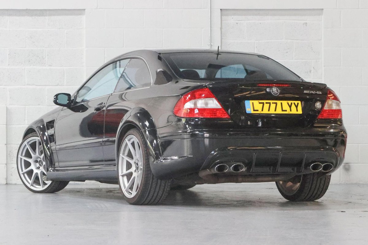 ClassicGermans's tweet photo. 🚗 Stunning 2003 CLK55 AMG with only 86k miles
🔧 5.4L V8 packing 367HP of pure AMG power
✨ Black exterior, 2-door coupe design
🔑 Fresh MOT until 2026, full V5C present
#MercedesBenz #AMGlife
https://t.co/ub0hdVGZix #ad https://t.co/ymSA21MTYC