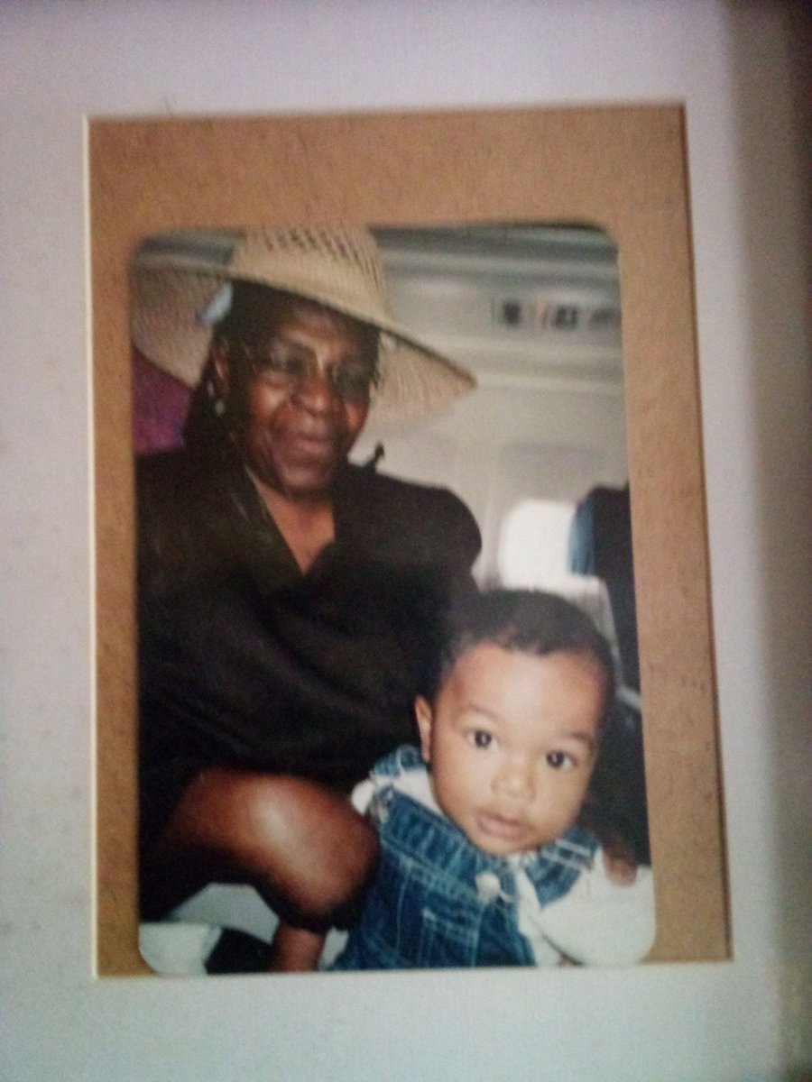 DonovanSea9133's tweet image. s. 7 #constitution is to ensure the aforementioned demographic is safe #bestinterest of a child, those who offend them violate the law #criminalcode (RSC, 1985, c. C-46) s. 122 and 336 #KRMC #Scotiabank #sheldonberg @LawSocietyLSO #estateofmsvjsearchwell laws-lois.justice.gc.ca/eng/acts/D-3.4…