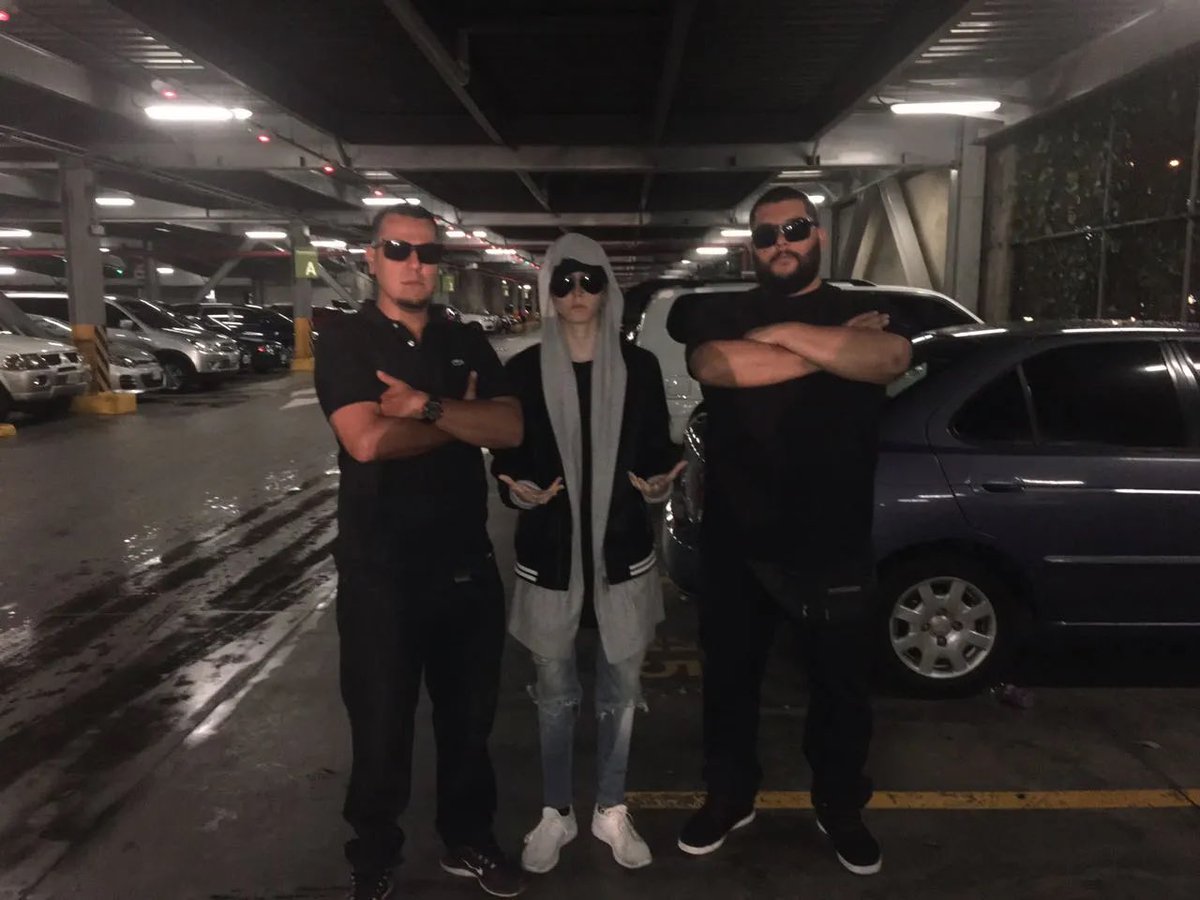 krizz solano y multiplaza ahead of the curve