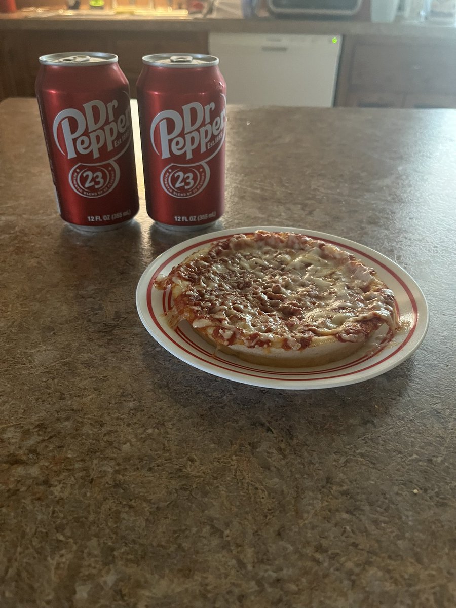 QUAGFRIDAYS's tweet image. Breakfast