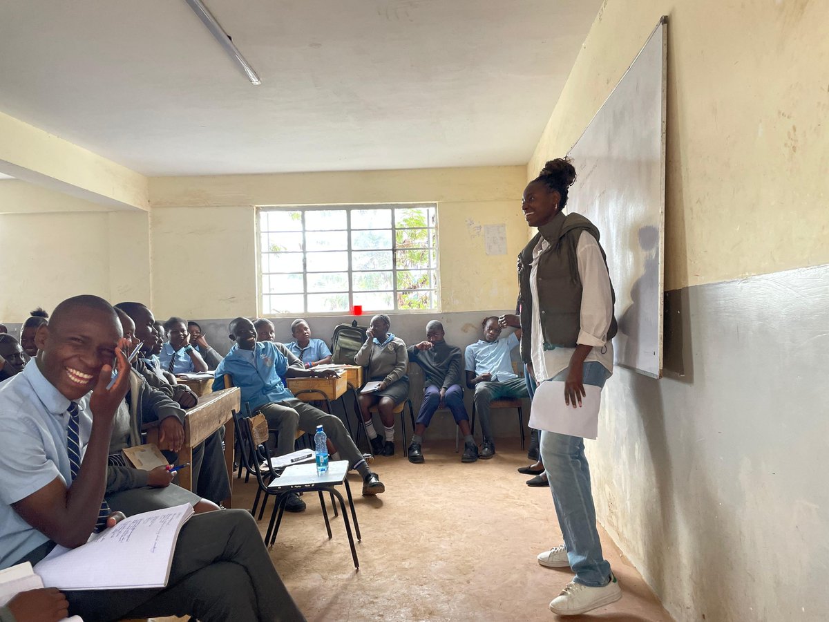 ruggedcompass's tweet photo. Join us in thanking Caroline for her volunteer work with @GardenofhopeFdn—#mentoring 60+ #students, empowering women, and helping girls stay in #school. 💙🌍 #Volunteers change lives!
👉 https://t.co/BDupBBa97o
+++++++
#RuggedCompass, honoring #GardenOfHopeFoundation in #Kenya https://t.co/PGhSFh4cVX