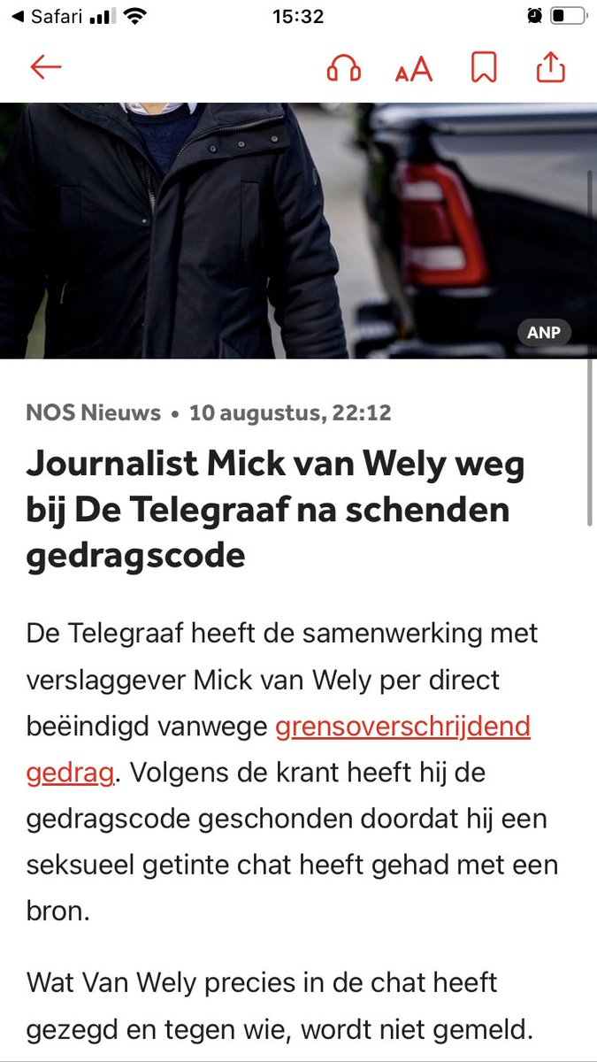 NielsAhob2's tweet photo. Het meten met twee maten door de NOS. 

In dit artikel de naam van de betreffende journaliste totaal niet benoemen, in het andere artikel de naam van in de kop van het artikel. 

#OumaimaAbalhaj #NRC #MickvanWely #Telegraaf 

@NOS @OmroepOmbudsman @nvj @thomasbruning https://t.co/alh4dHbJCT