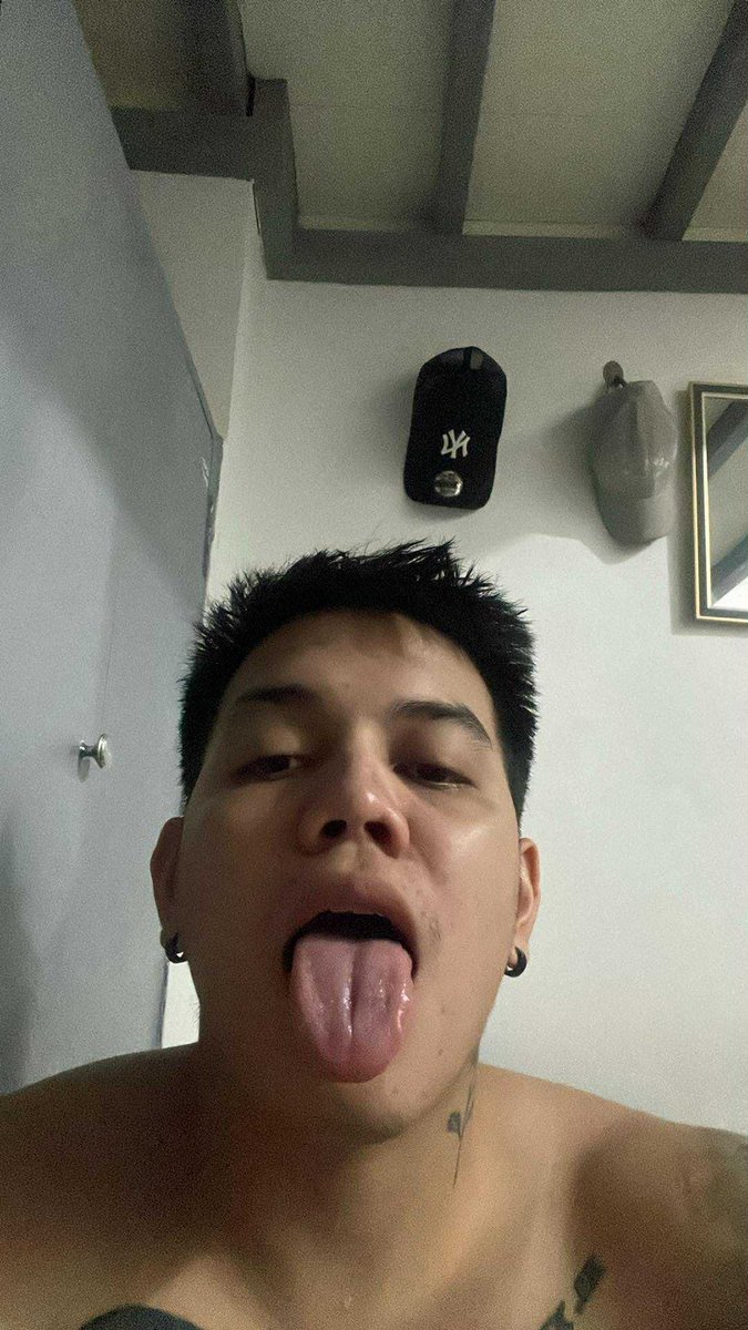 Kaka scroll mo sa paghahanap ng therapist napunta kana saken, kaya tara na try moko may se send ako sayo!🍌

Tg📲* t.me/kylepogi25