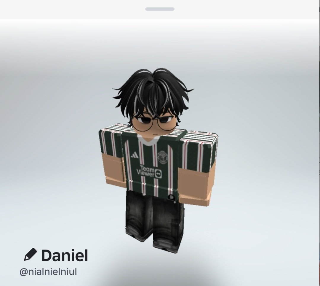 Daniel. tweet media
