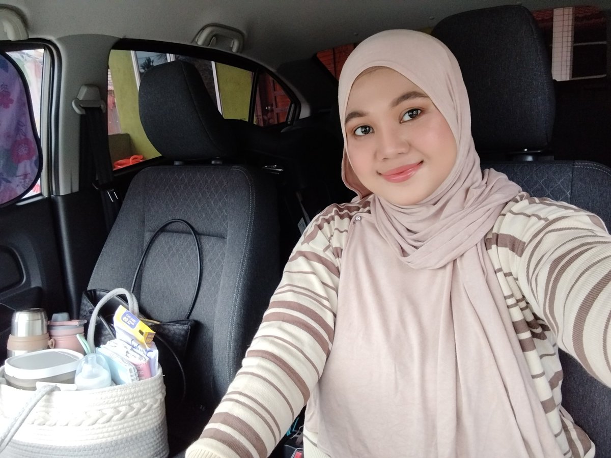 Dah lama tak pergi klinik sampai misi dah lupakan kita, tak kenal dah 😭 Nah lah tepek gambar takut korang pun lupakan I olls 😭