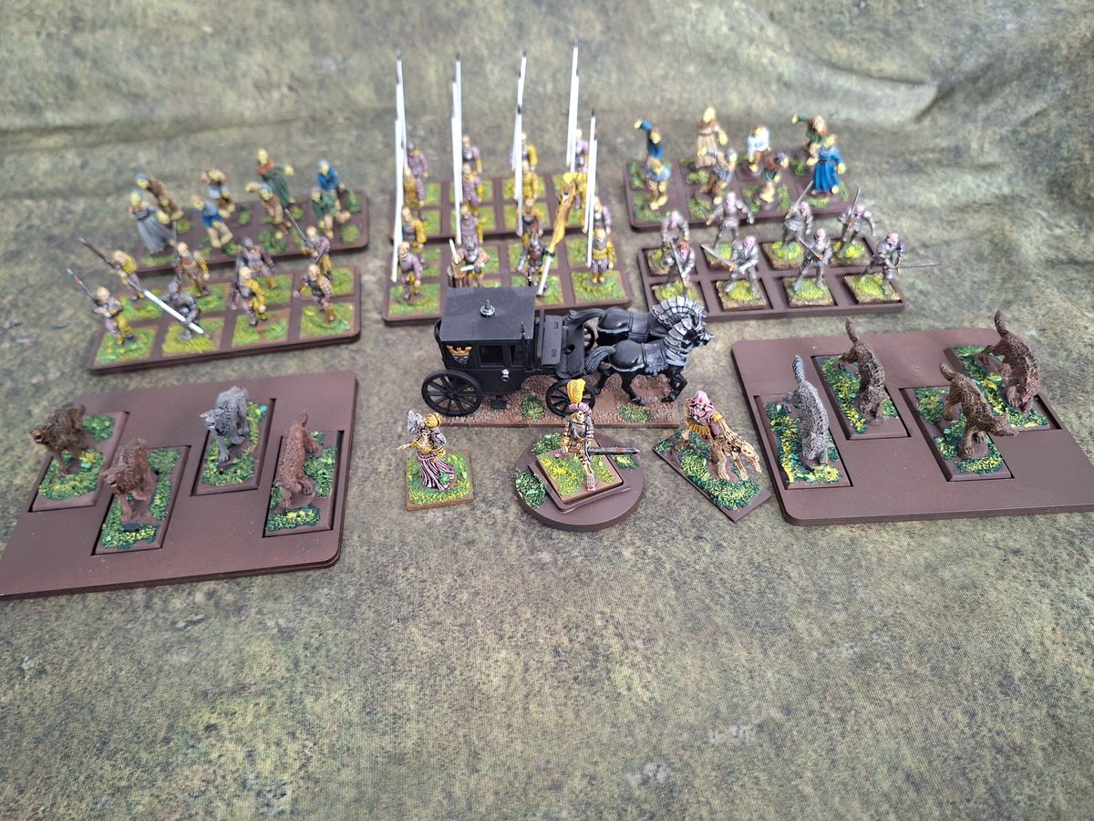 1stAlterations's tweet photo. An undead landsneckt army i did a while back. Now revamped for #mordheim around 300 pts. https://t.co/OKrJmDunCB