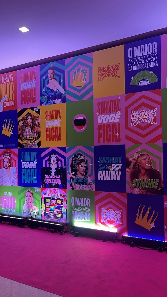 GleiberJr's tweet photo. Só para registrar nesse site que o Festival Realness foi INCRÍVEL! 

💋✨💄👠 https://t.co/FEGj52q49L
