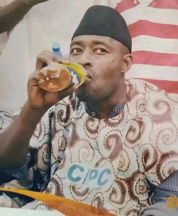 IU_Wakilii's tweet image. GUESS WHO?

HINT: He is a governor today!