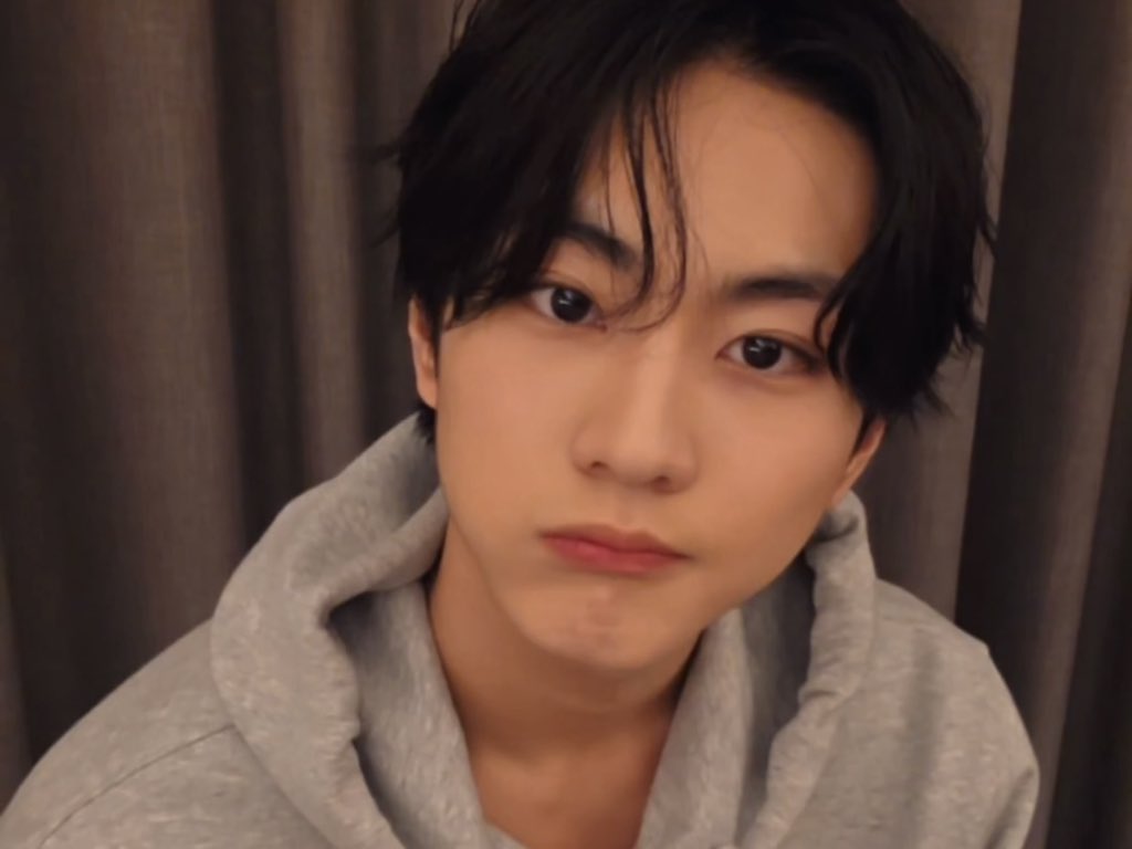 <a href="/heyjrxjake/">ไท่คุง</a> ไม่รักแล้วอ๋อ