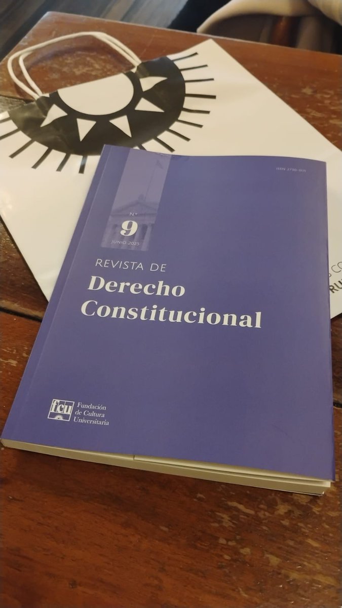 Se acaba de publicar por <a href="/FCUniversitaria/">Fundación de Cultura Universitaria</a> la Revista de Derecho Constitucional número 9, dedicada al nuevo Código de lo Contencioso Administrativo.