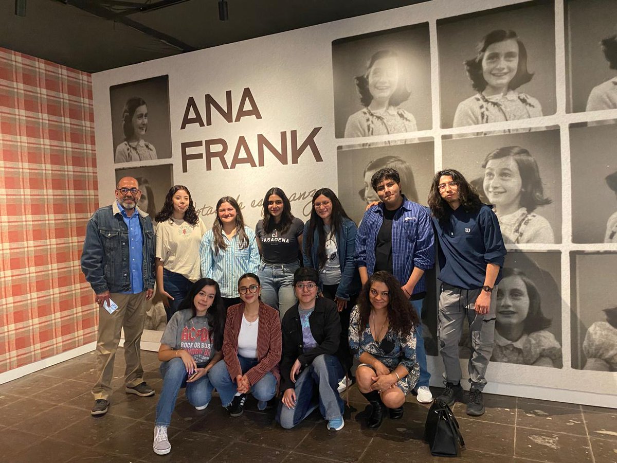 En la asignatura de Apreciación Artística de la UNAM en San Miguel de Allende, visitamos la exposición de Ana Frank. Por el tema, salimos con el alma en un hilo. Después, la reflexión no se dejó esperar en torno a temas como la tolerancia e inclusión.