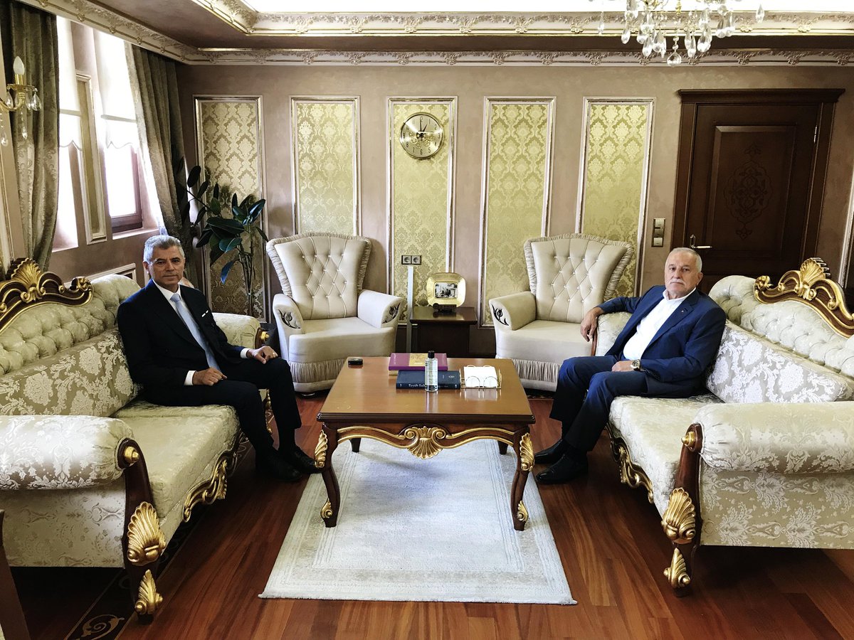 Eyüpsultan Kaymakamlığı (@eyupsultan_tc) on Twitter photo Torunlar İnşaat GYO Yönetim Kurulu Üyesi Sayın Mehmet Torun, Kaymakamımız Dr. <a href="/ArslanYurt19/">Arslan Yurt</a>’u ziyaret etti.
Nazik ziyareti için kendisine teşekkür ederiz. Torunlar İnşaat GYO Yönetim Kurulu Üyesi Sayın Mehmet Torun, Kaymakamımız Dr. <a href="/ArslanYurt19/">Arslan Yurt</a>’u ziyaret etti.
Nazik ziyareti için kendisine teşekkür ederiz.