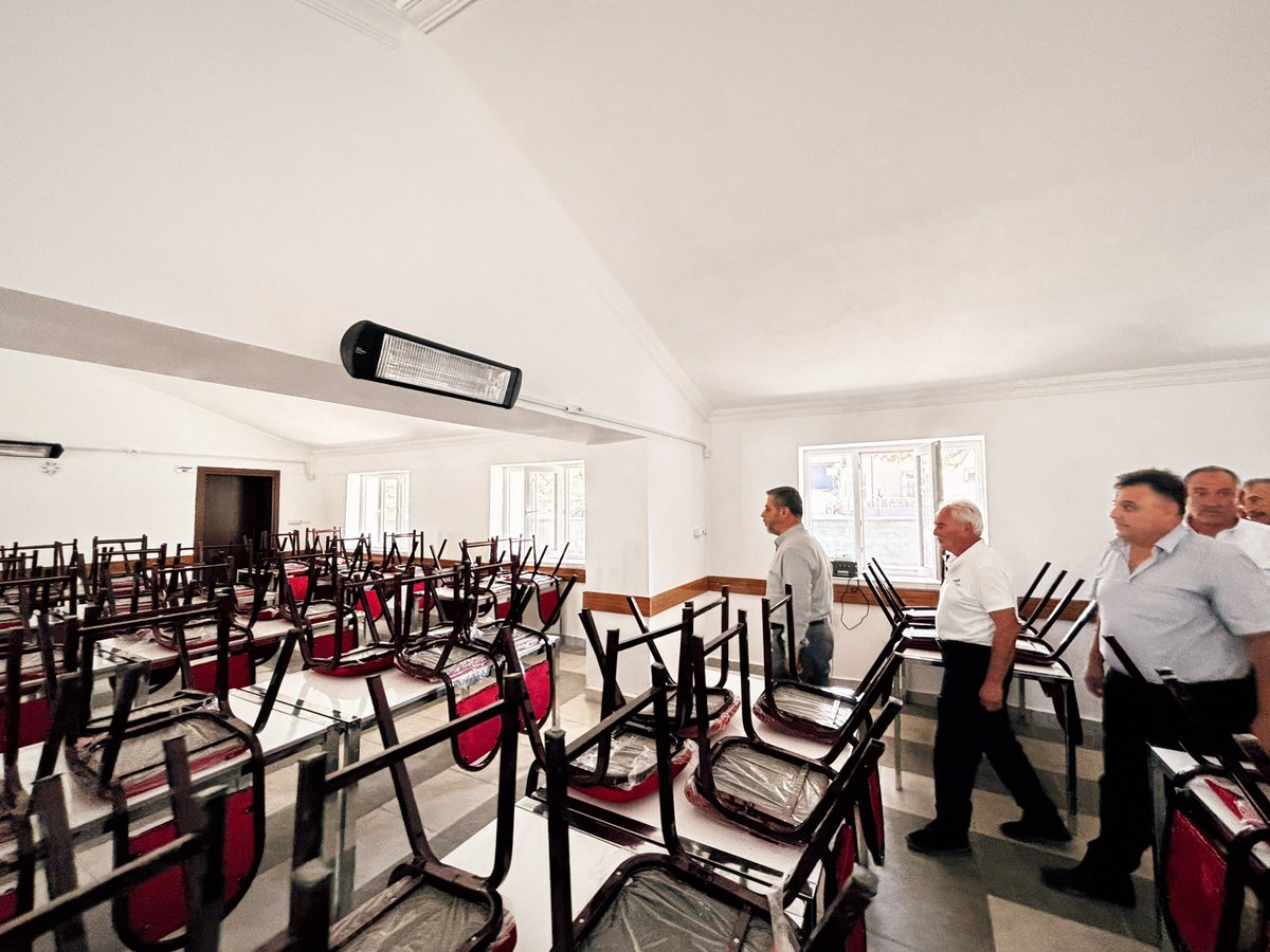 📍Hacıbektaş Avuç Köyü

Avuç köyümüzde hemşehrilerimizle bir araya gelerek gönül bağımızı güçlendirdik. Köylülerimizin taleplerini dinleyip notlarımızı aldık.

Samimi ev sahiplikleri için muhtarımız Ramazan Biçici’ye ve değerli köylülerimize teşekkür ediyoruz.