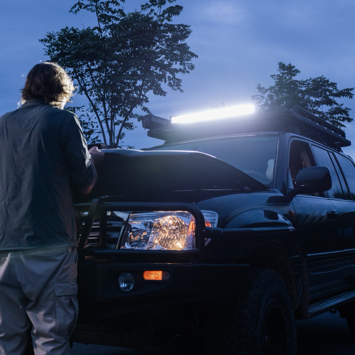 everbrite_light's tweet image. 🚗 From dusk to dawn our 20" 420W Combo Light Bar has you covered on and off road!  shorturl.at/eff3E
...
💧IP67 Waterproof
6️⃣Versatile Modes
...
#everbritelighting
#LightTheWay
#OffRoadGear
#offroading 
#offroadadventure
#LEDlightbar