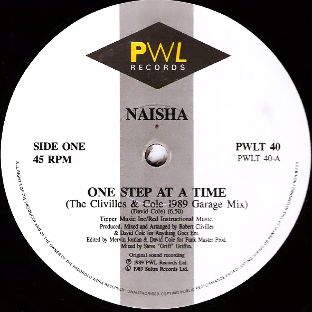 WhosThatGav's tweet image. #nowplaying #Naisha #OneStepAtATime 🎶💕