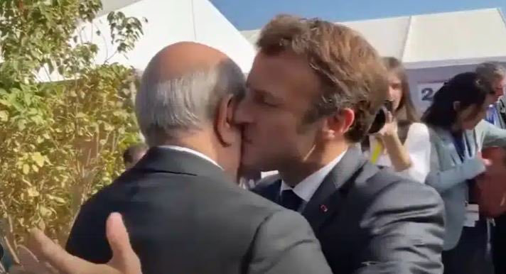 MACRON : guerre à Poutine et à Netanyahou, pas touche à Tebboune… 

Choupinet résumé en trois sujets : il attaque Poutine au nom de la démocratie, et menace Israël qui est la seule démocratie du Moyen-Orient, tout en laissant une dictature, l’Algérie, humilier la France et