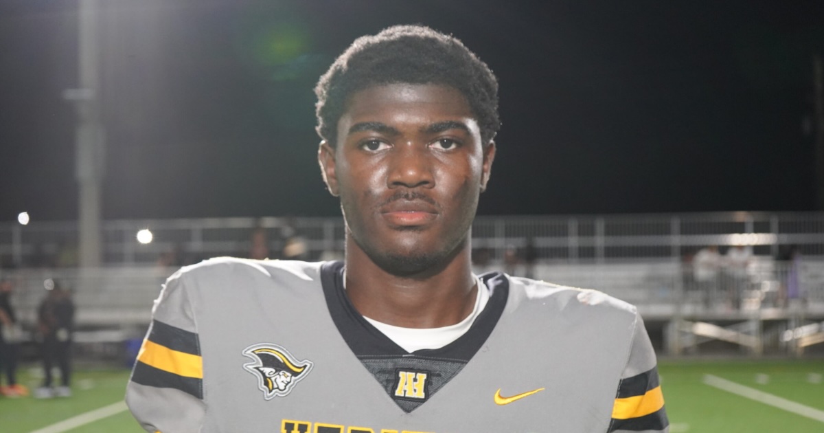 NEW: Kentucky's belief in 2026 three-star safety Aldarius Johnson has paid off as he returns from injury. 

"They still believe in me, believe in my talents, and what I can bring to a program."

READ (+): on3.com/sites/kentucky…