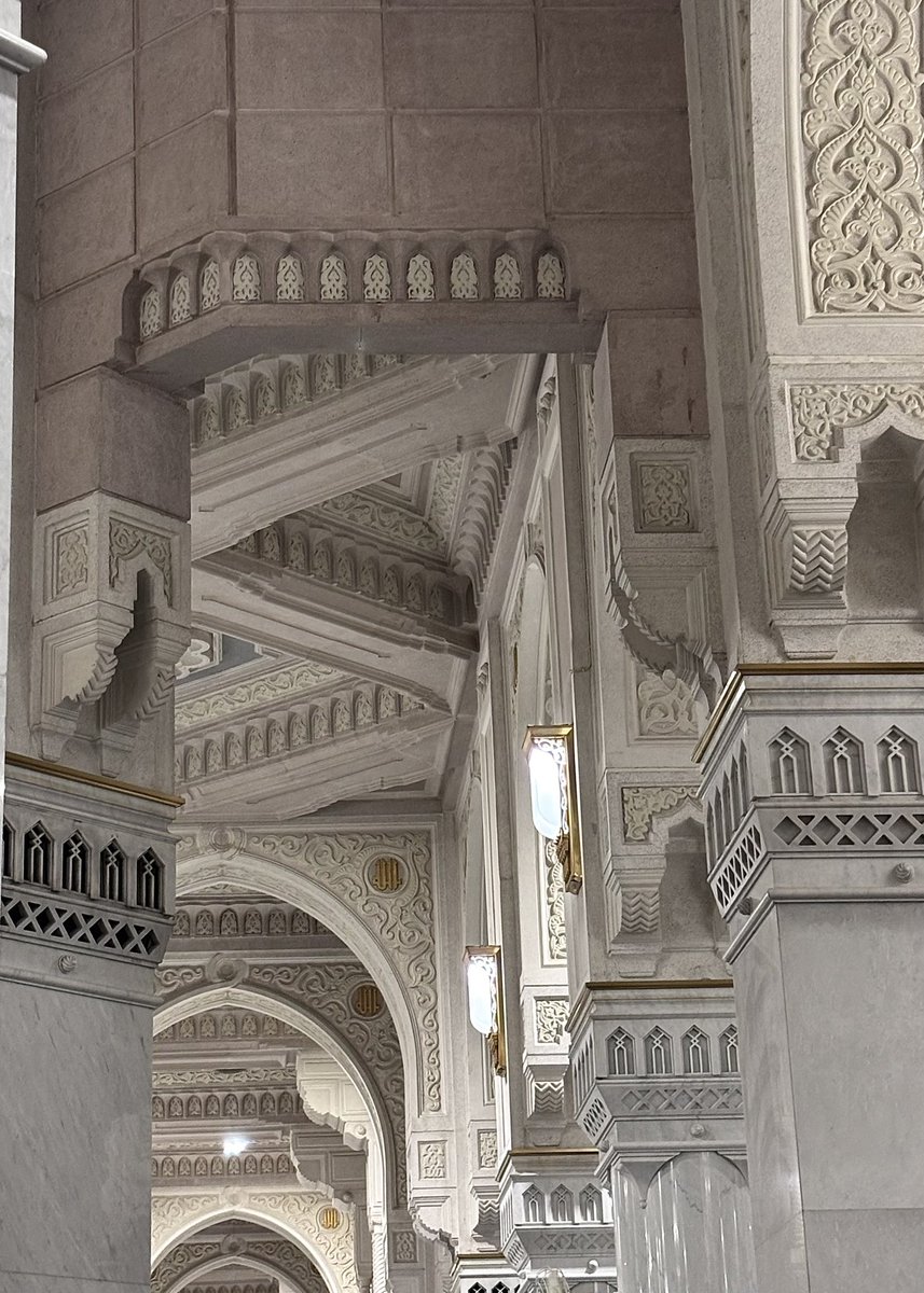 raghad3lii's tweet photo. الفن المعماري للحرم المكي خلّاب https://t.co/xZ4zf3b095