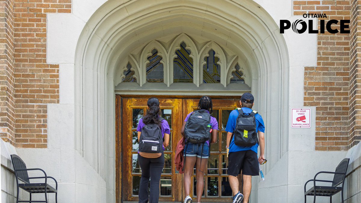 OttawaPolice's tweet image. Safety First: OPS Shares Tips for 2025 Back-to-School Season

As students return to class next week, the Ottawa Police Service is reminding everyone to stay alert and help keep roads and school zones safe. With more children walking, cycling, and taking the bus, it’s important…