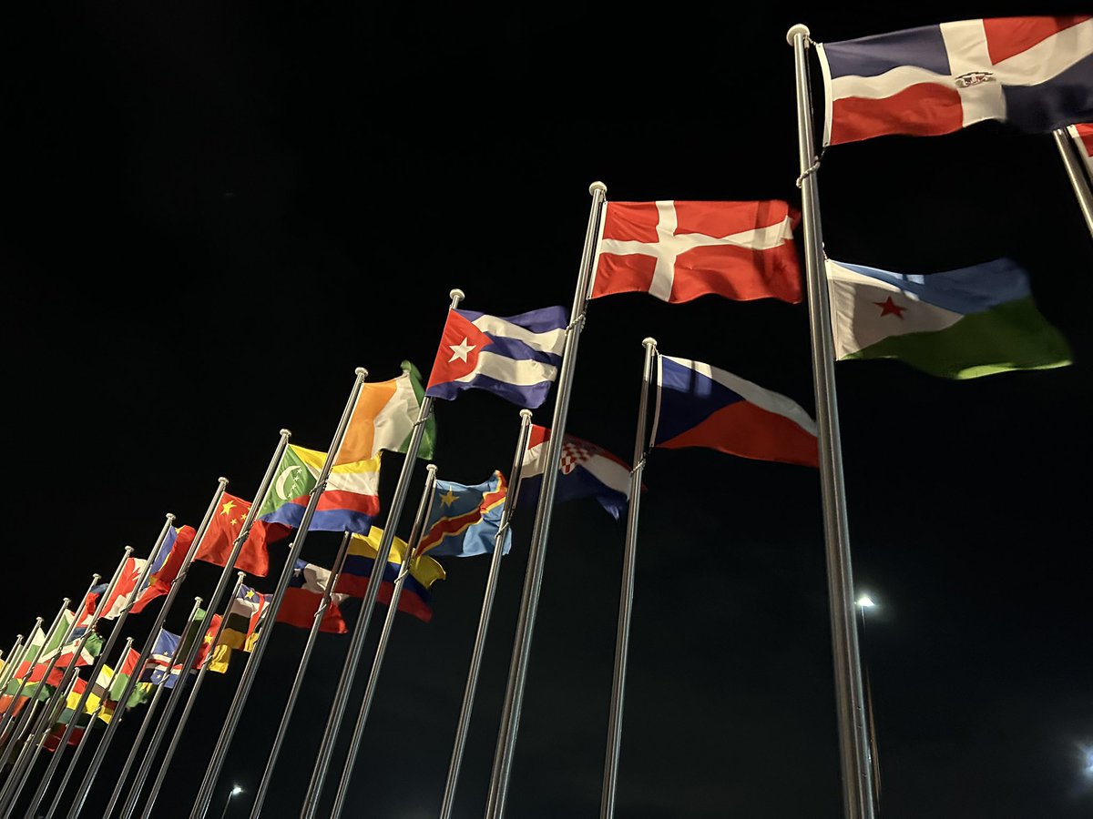 【お礼】人狼日和vol27@アルケリンガ
ご参加の皆様ありがとうございました！
はじめてお越しいただいた方を含み13名でプレイ出来ました。
今回も狼が強い試合が多く、楽しいゲーム会でしたね。

次回も平日晩にぜひ一緒に遊びましょう！