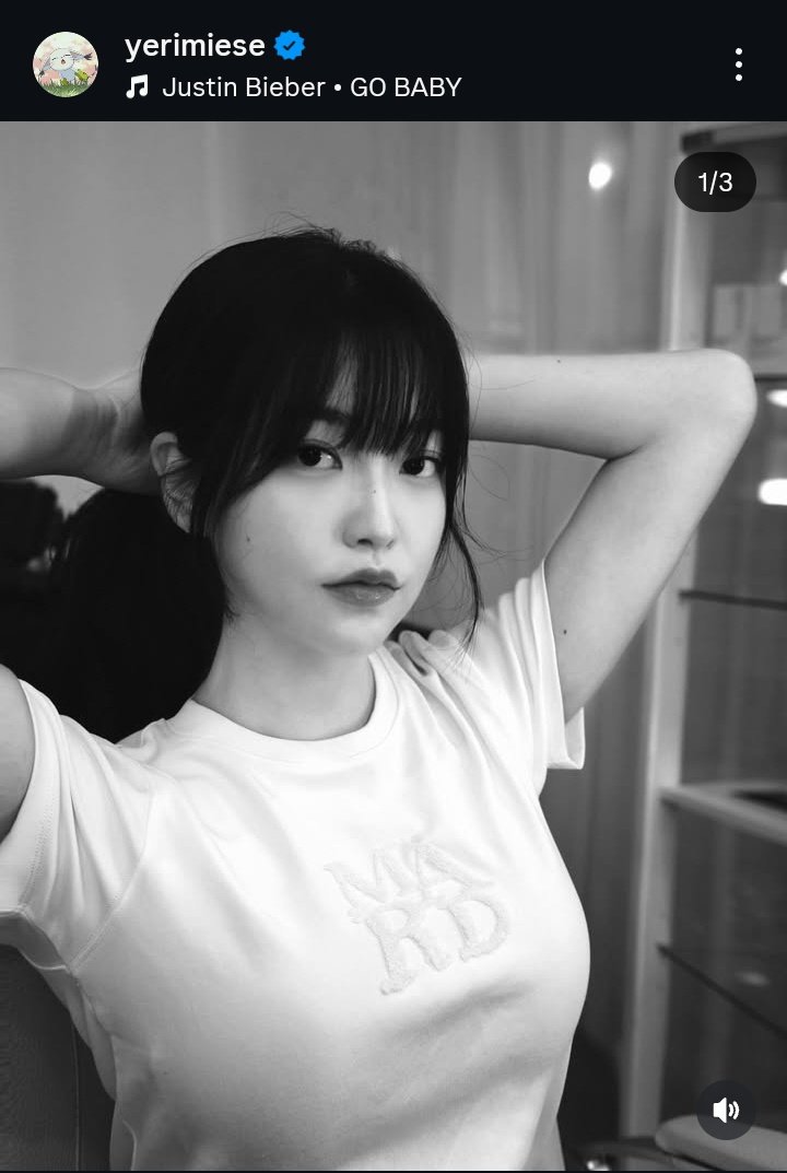 luvyrrv's tweet photo. OMG YERI IG UPDATE AND WITH BANGS!!!!!!!! https://t.co/X5Ow2f3BPA